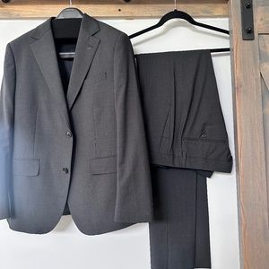 Bonobos Premium 120s Italian Wool Suit - Charcoal